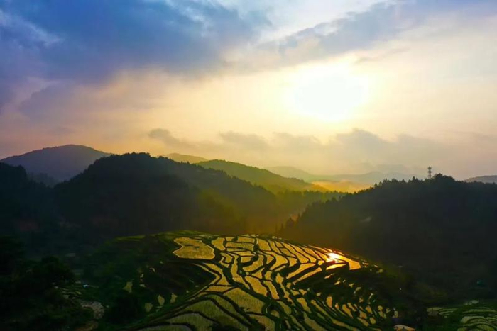 跟着镜头游梅州(二) | 诗意田间 醉美客家新乡村