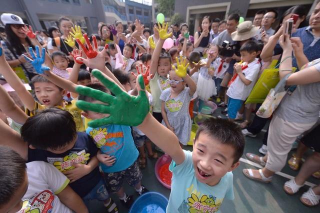 更爱的理由 | 府西街小学：百年老校的“逆生长”