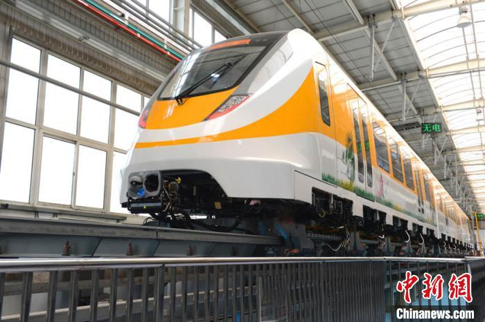广东清远中低速磁浮列车。中车长客股份公司供图