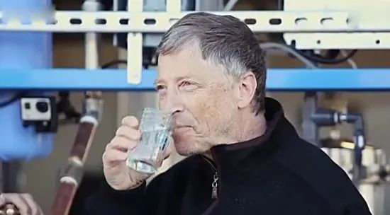 〓 先闻，后喝。/《走进比尔：解码比尔·盖茨》