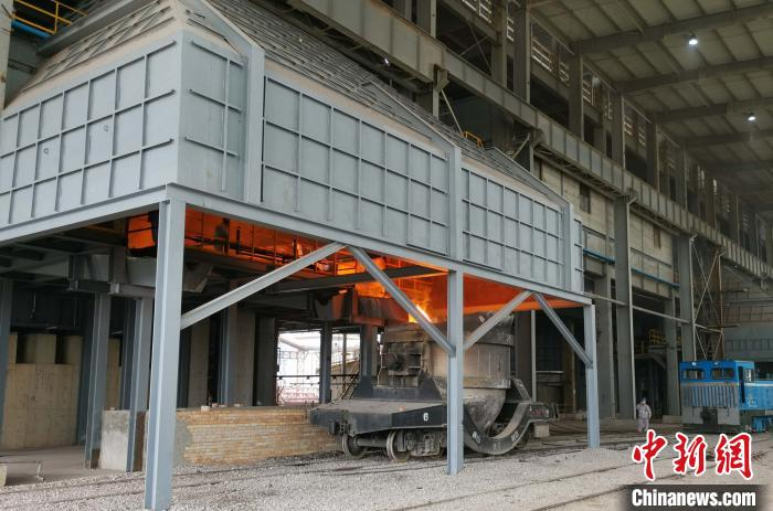 图为印尼德龙工业园二期炼铁厂。　周渊 摄