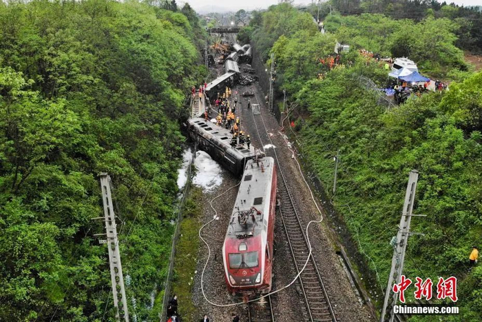 ▲事故现场 杨华峰 摄