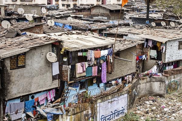 疫论·社会｜封城后他们徒步返乡：印度城市化中的破碎之人