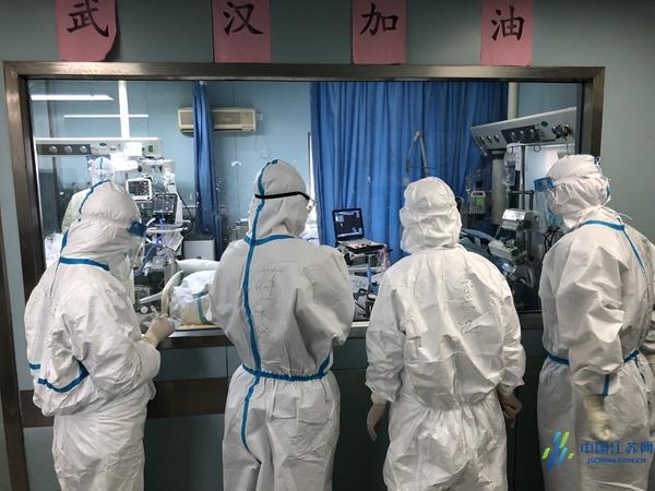 规范精准又暖心 三天时间江苏医疗队让金银潭医院的重症监护病区大变样
