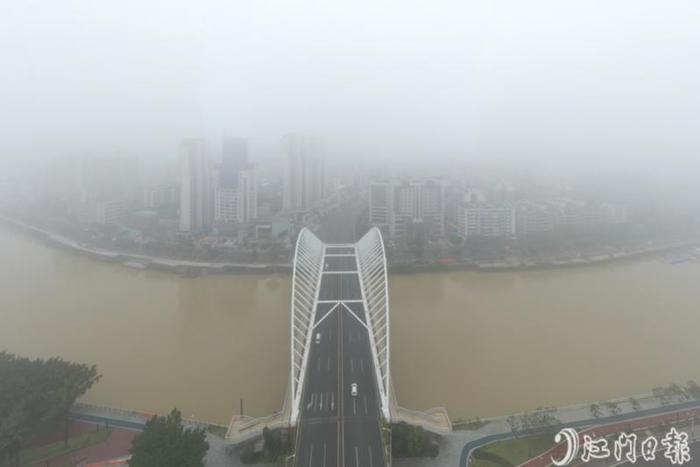 清明时间雨纷纷，还有雷暴+降温！江门未来几天详细预报戳这看！