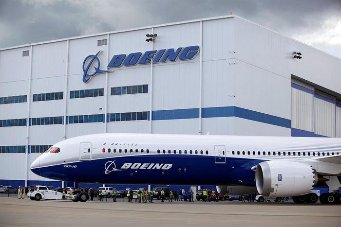 疫情影响继续 波音南卡罗来纳州工厂暂停生产787飞机