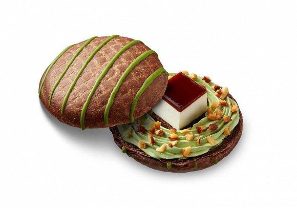爆浆口感的抹茶巧克力甜甜圈，适合田园阳光的Dior编织草帽