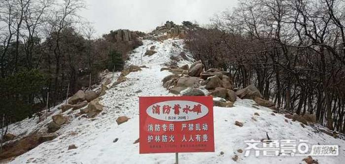 春日烟台蓬莱艾山迎降雪，正常吗？气象专家称是因山峰海拔高