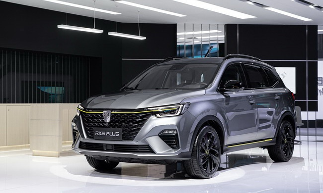 上汽荣威双标战略正式发布多款新车首发亮相