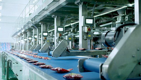 榨菜智能化生产线  图片来源：涪陵区委宣传部