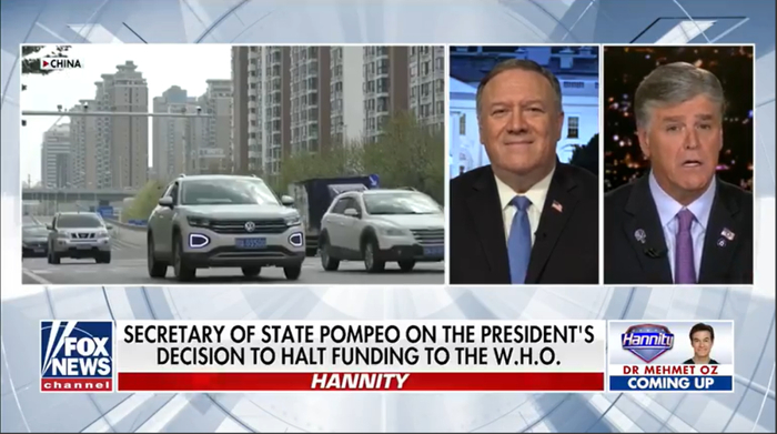  蓬佩奥（左）接受福克斯电视台采访，谈及武汉实验室、“断供”世卫组织等话题