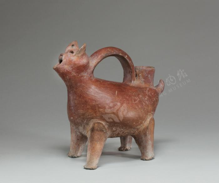 红陶兽形壶。来源：山东博物馆网站