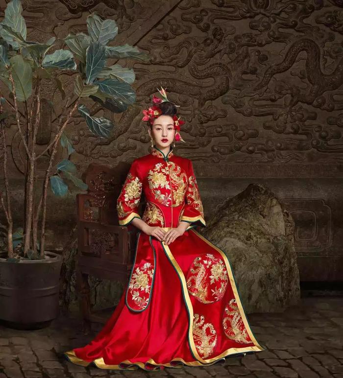 徐若瑄陈妍希唐艺昕卢靖珊都爱的中式嫁衣，你怎么舍得错过！