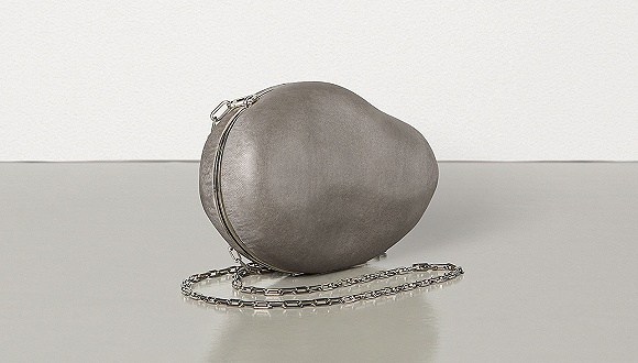 图片来源：Bottega Veneta