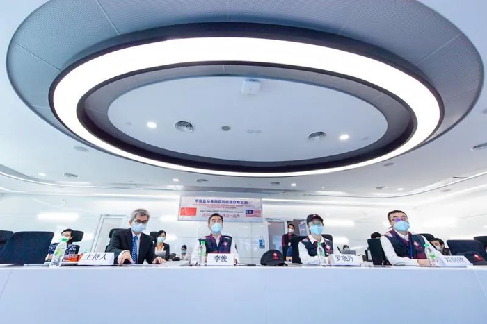 图片来源：新华社