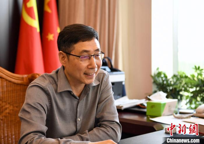     宁波市政协主席徐宇宁。　李晨韵　摄