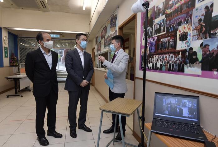 香港中学明日复课，教育局长呼吁勿将政治带入校园