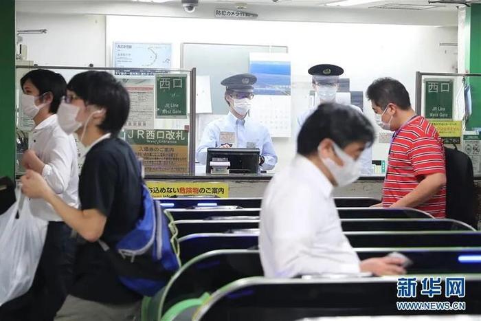 全球确诊超555万!美国20个洲疫情反弹,马来西亚移民局发生聚集性感染