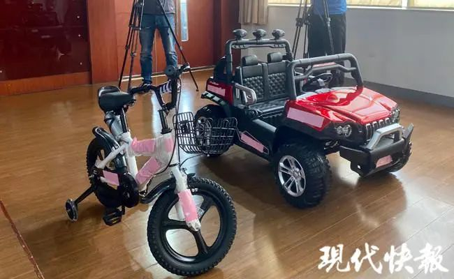 △发布会现场展示的不合格产品样品