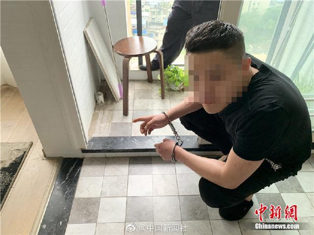 重庆一男子为撒气21楼扔下三块瓷砖险砸到人，警方：已刑拘