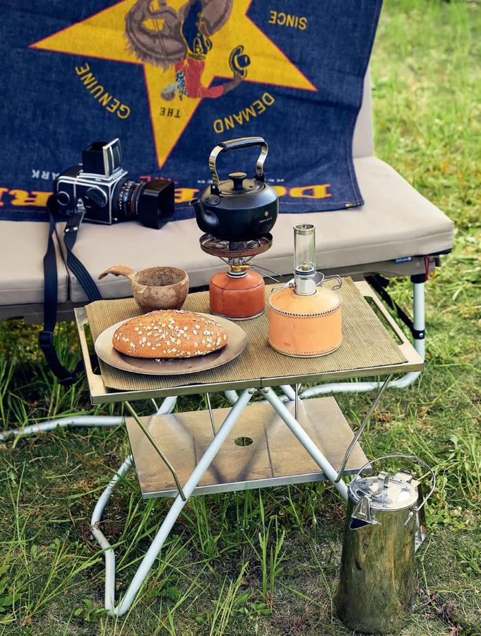 “露营野餐”和“带东西去郊区吃”的区别是？