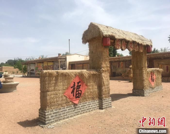 图为铁人村农耕体验馆。　张婧 摄