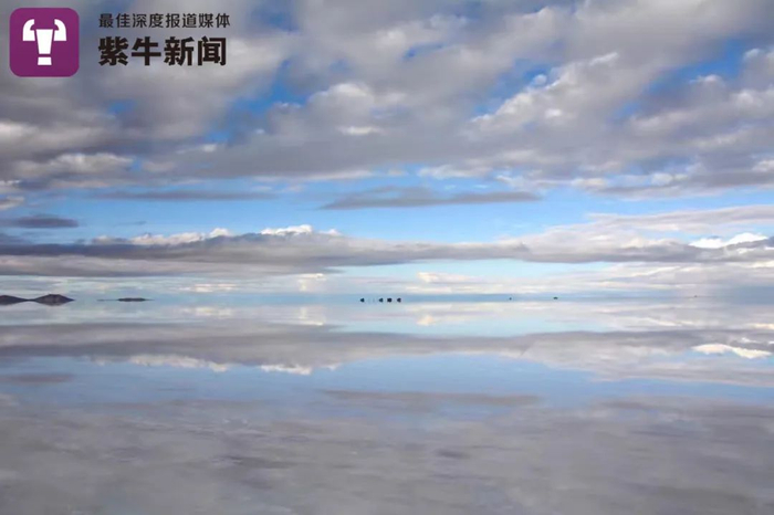 正版“天空之镜”乌尤尼盐沼