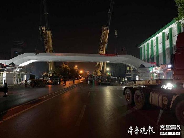 滨州“鑫岳”桥主体吊装完成 预计5月10日达通行条件