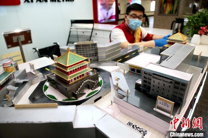 图为模型制作颇为精美。　张远 摄