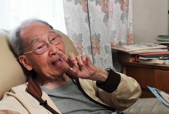 翻译家许渊冲（新华网 王志艳摄）