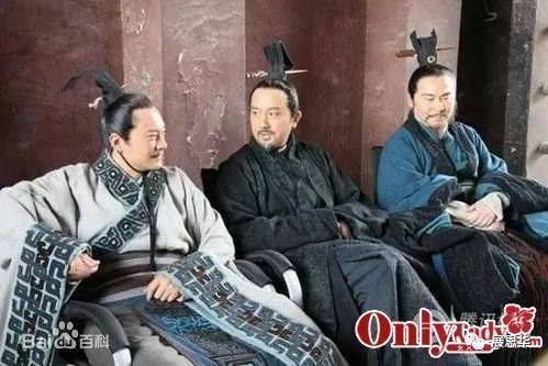 别忘了，孔夫子是个佩剑的人
