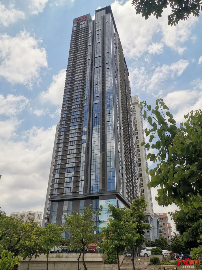  南宁市青秀区丰泽SOHO大厦。