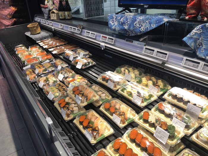 图/合生汇Ole’超市内的日料柜台。