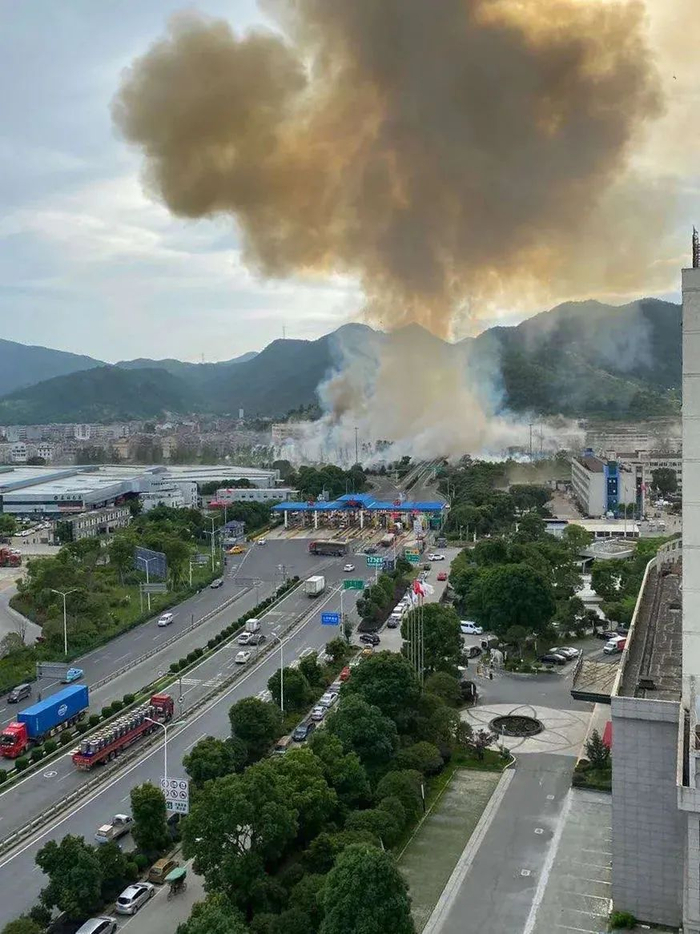 现场图源：人民日报