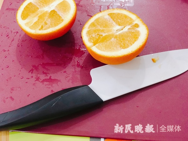 图说 ：考究点的砧板应准备三块  左妍 摄