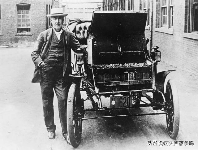 电动汽车比燃油车诞生得更早，一百年后，电动车重新回到人们视野