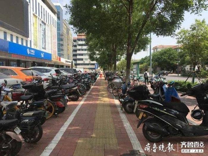 非机动车占路，谁来保证人行道路权？ 济南交警这样回应