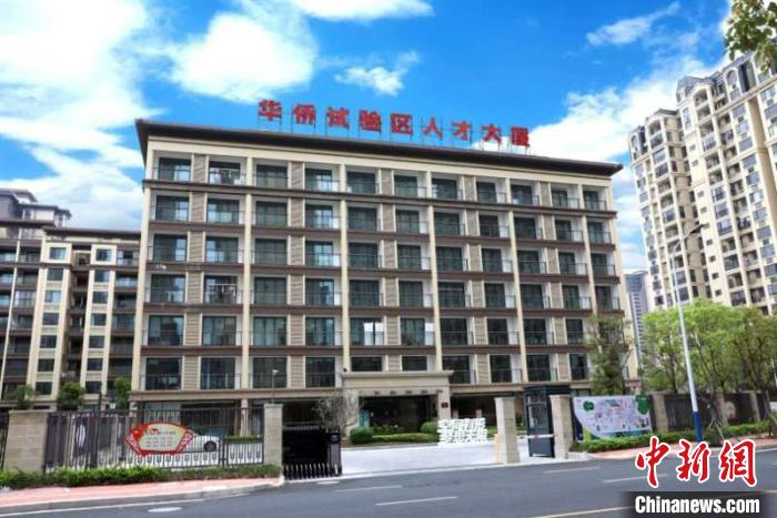 图为汕头华侨试验区人才大厦 黄绮瑜 摄