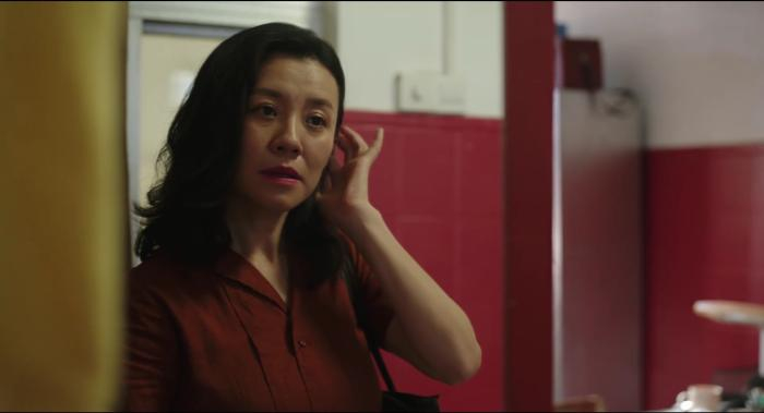 《隐秘的角落》剧照 刘琳饰演朱朝阳母亲