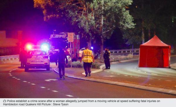 澳洲中国留学生从高速行驶车辆跌落！当场死亡！事发时男友在开车