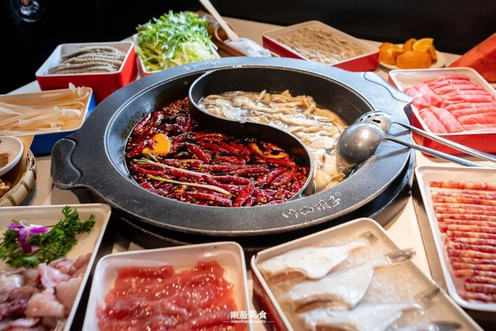 星巴克、喜茶、奈雪的茶...一大波餐饮生日福利来袭，还不赶紧收藏？