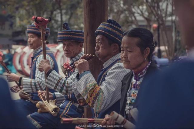 正适合小住7天的绝美小城小镇，和当地人一起享受慢生活