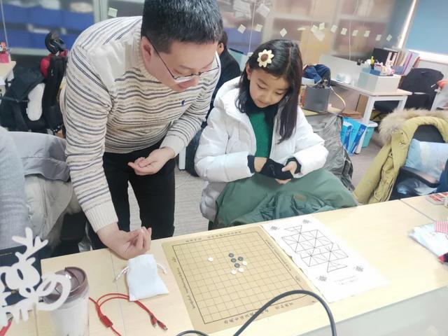 六一特别报道：小小少年心系藏棋推广——仁青旺姆的中国梦