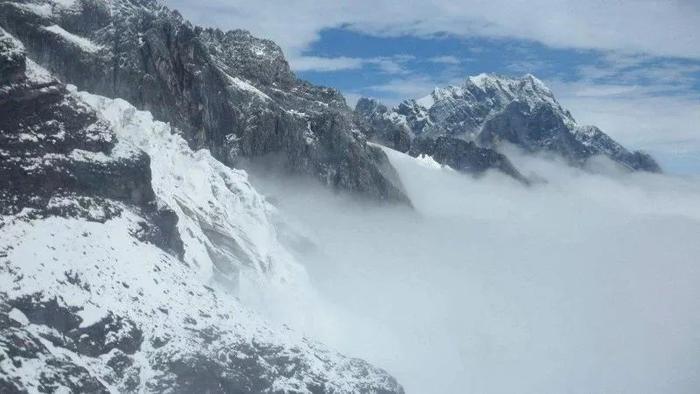 等一个人，陪我去玉龙雪山