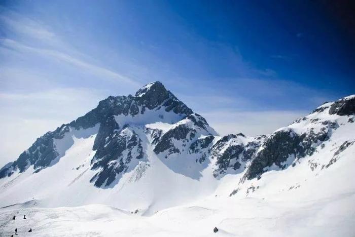 等一个人，陪我去玉龙雪山