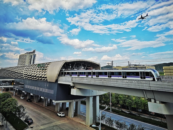 攻克世界级难题 重庆轨道集团供图