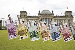 欧洲央行扩大疫情购债项目至1.35万亿欧元，支持经济