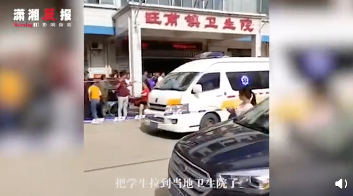 视频截图来源：潇湘晨报