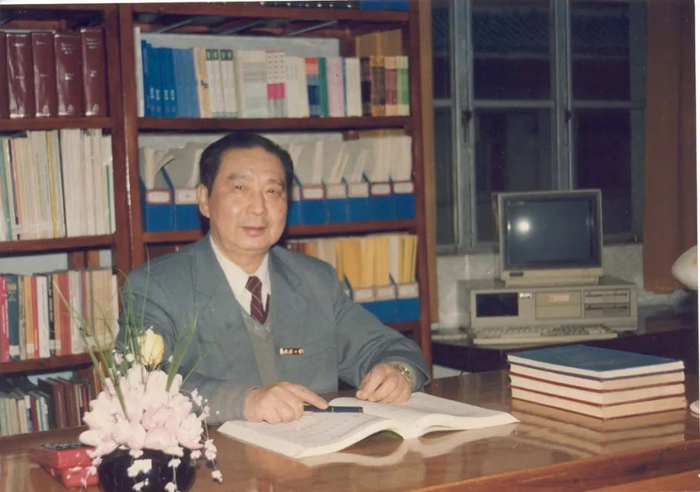 陶德麟先生生前资料照片。（武汉大学供图）