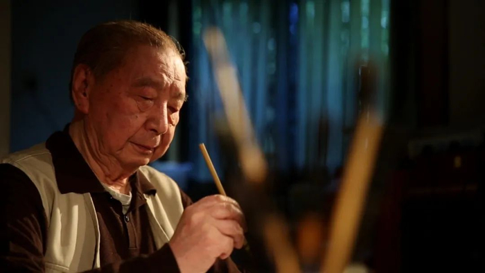  陶德麟先生一生笔耕不辍。（武汉大学提供）